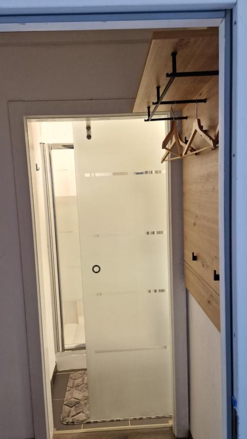 King Bed 4 People Near Basel, Switzerland, Weil Am Rhein, Loerrach, Germ'Any, Near Airport Apartment Saint-Louis  Exterior foto